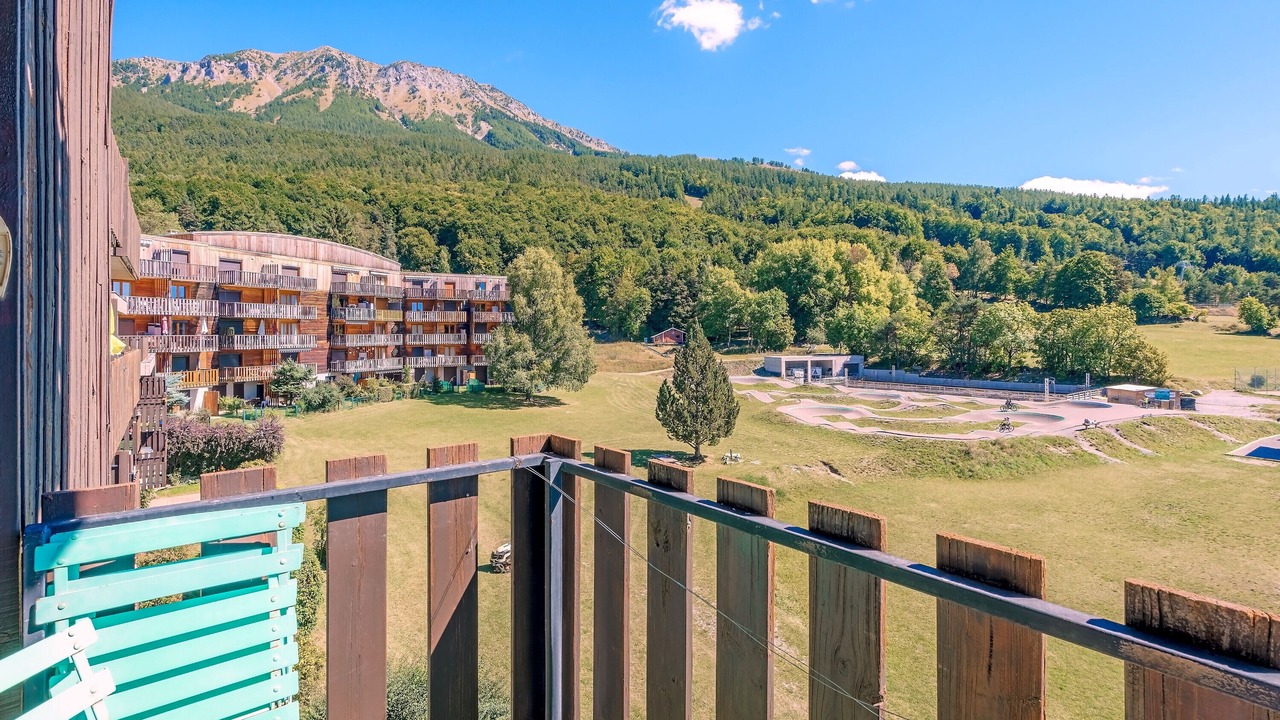 Photo of Outdoor in Montclar