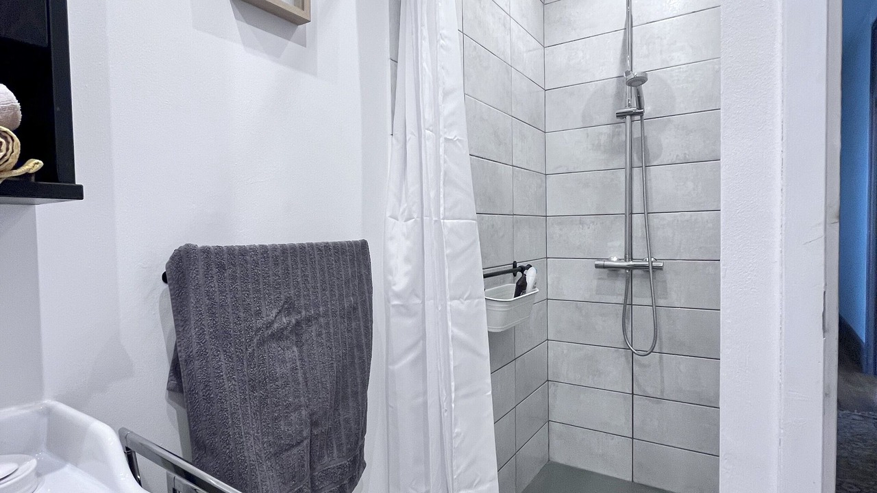 Photo of Bathroom in Saint Nicolas - Charles III - Ville vieille - Trois Maisons - Leopold