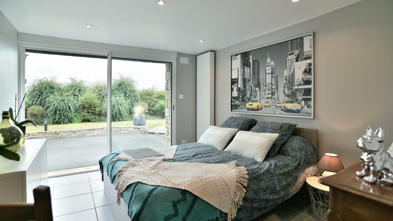 Photo of Bedroom in Plestan