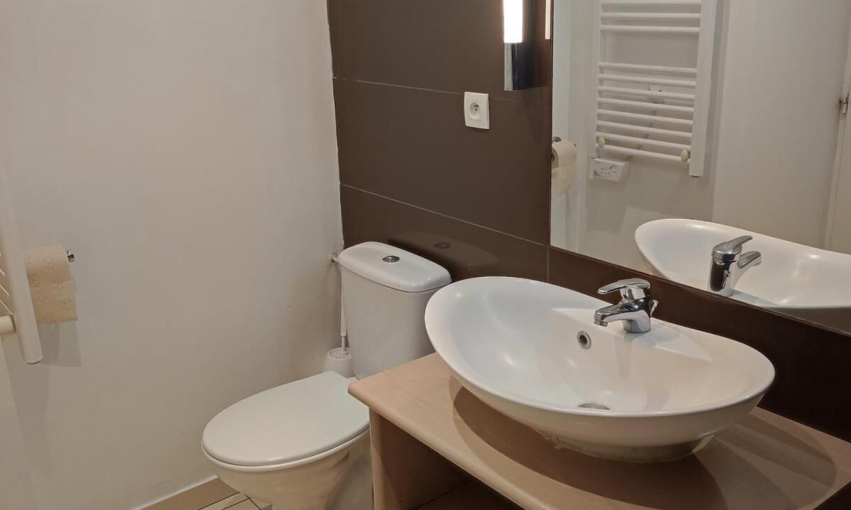 Photo of Bathroom in Jausiers