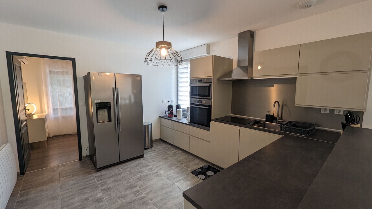 Photo of Kitchen in Curel