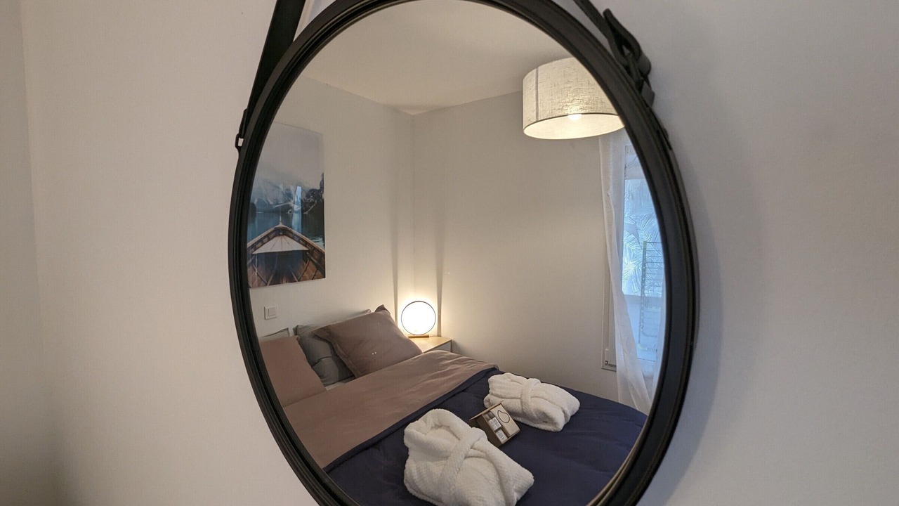 Photo of Bedroom in Curel