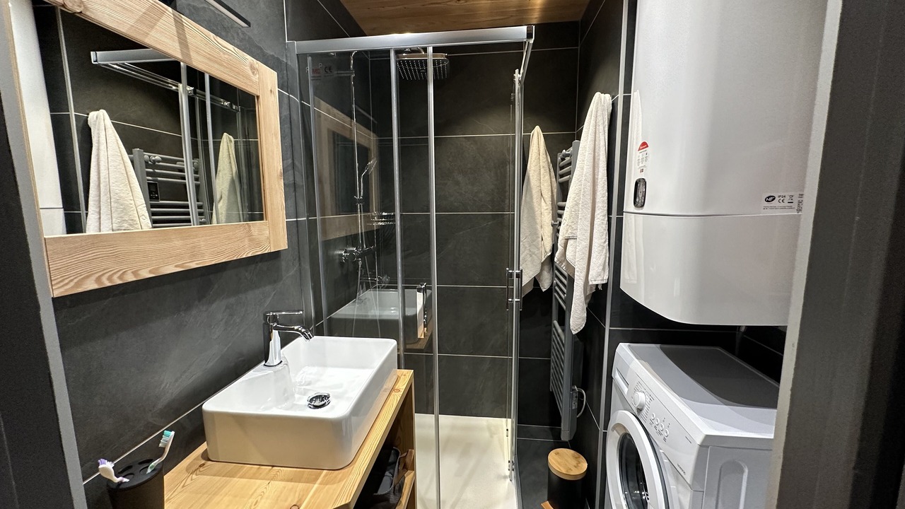 Photo of Bathroom in Montclar