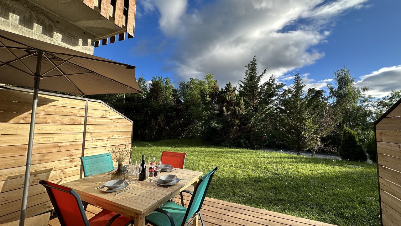 Photo of Outdoor in Montclar