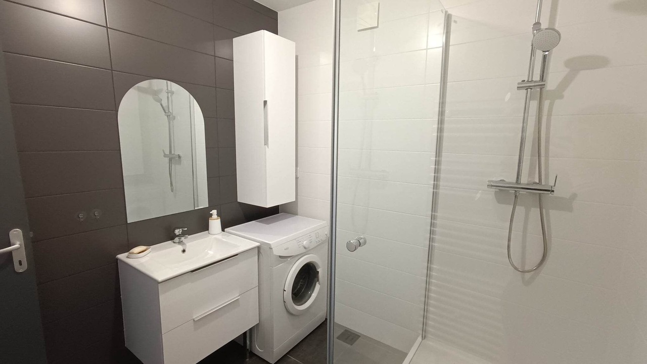 Photo of Bathroom in Grandpre
