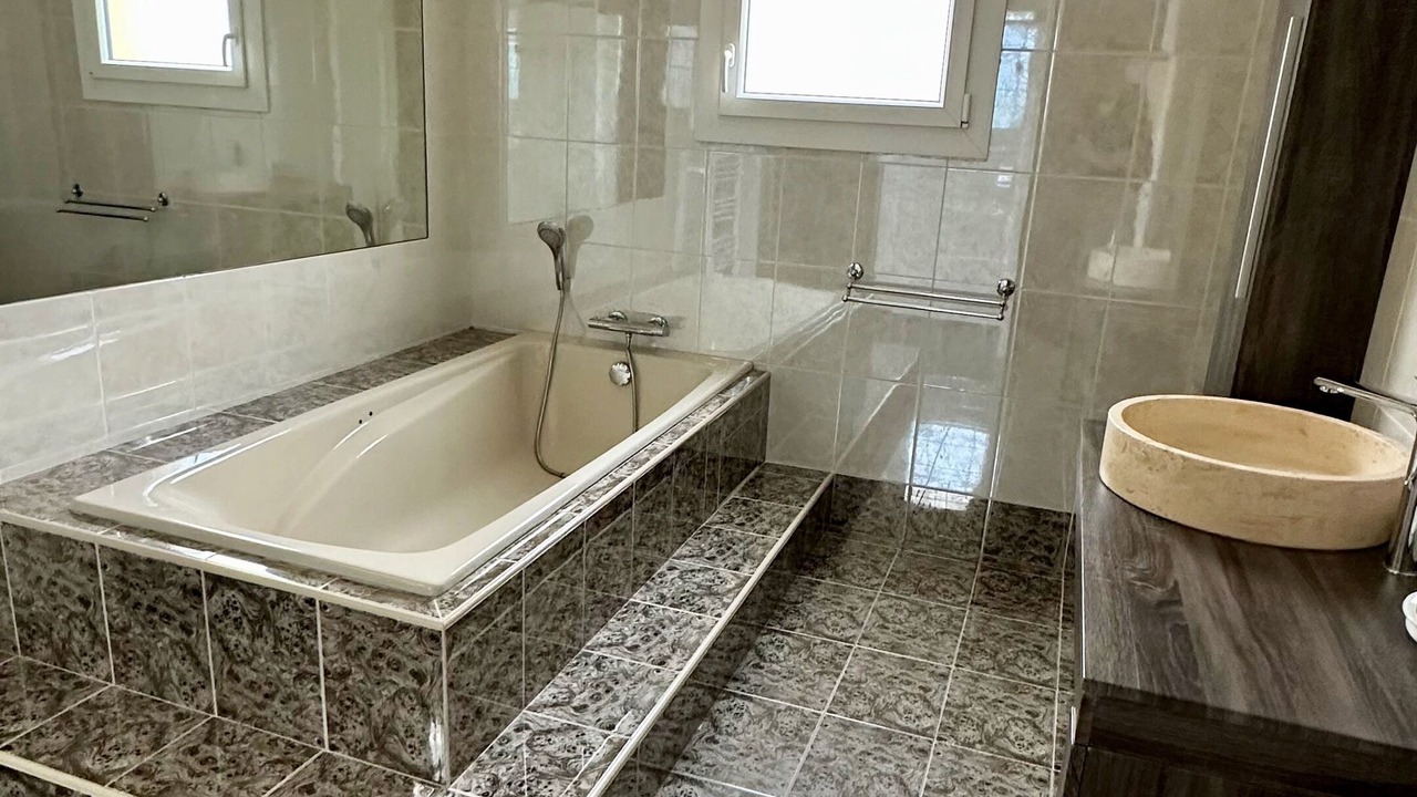 Photo of Bathroom in Saint-Cezaire-sur-Siagne