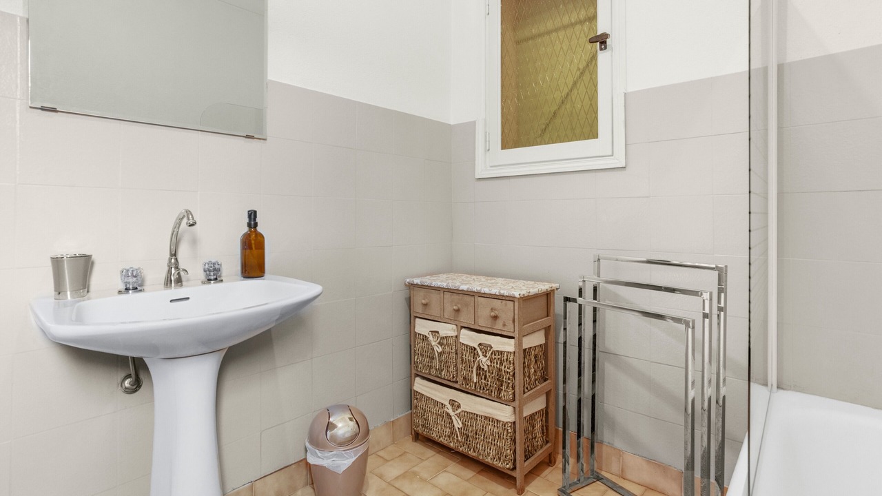 Photo of Bathroom in Peyroules