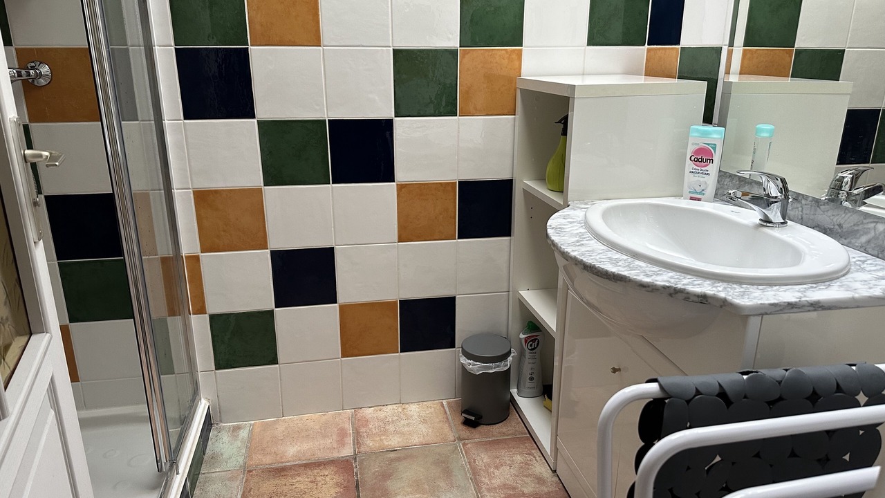 Photo of Bathroom in Tadousse-Ussau