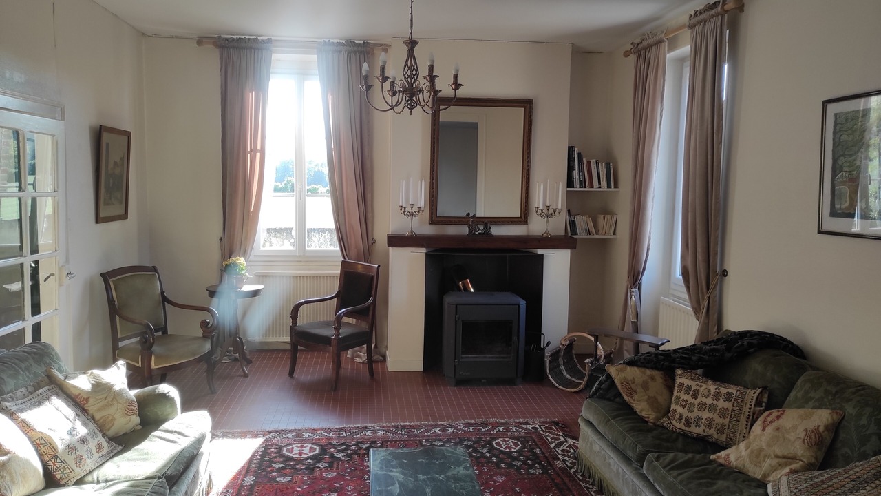 Photo of Livingroom in Brienon-sur-Armancon