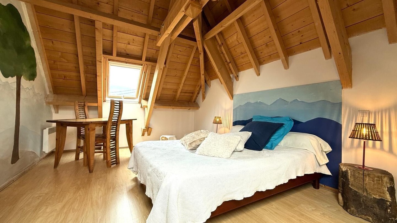 Photo of Bedroom in Lys