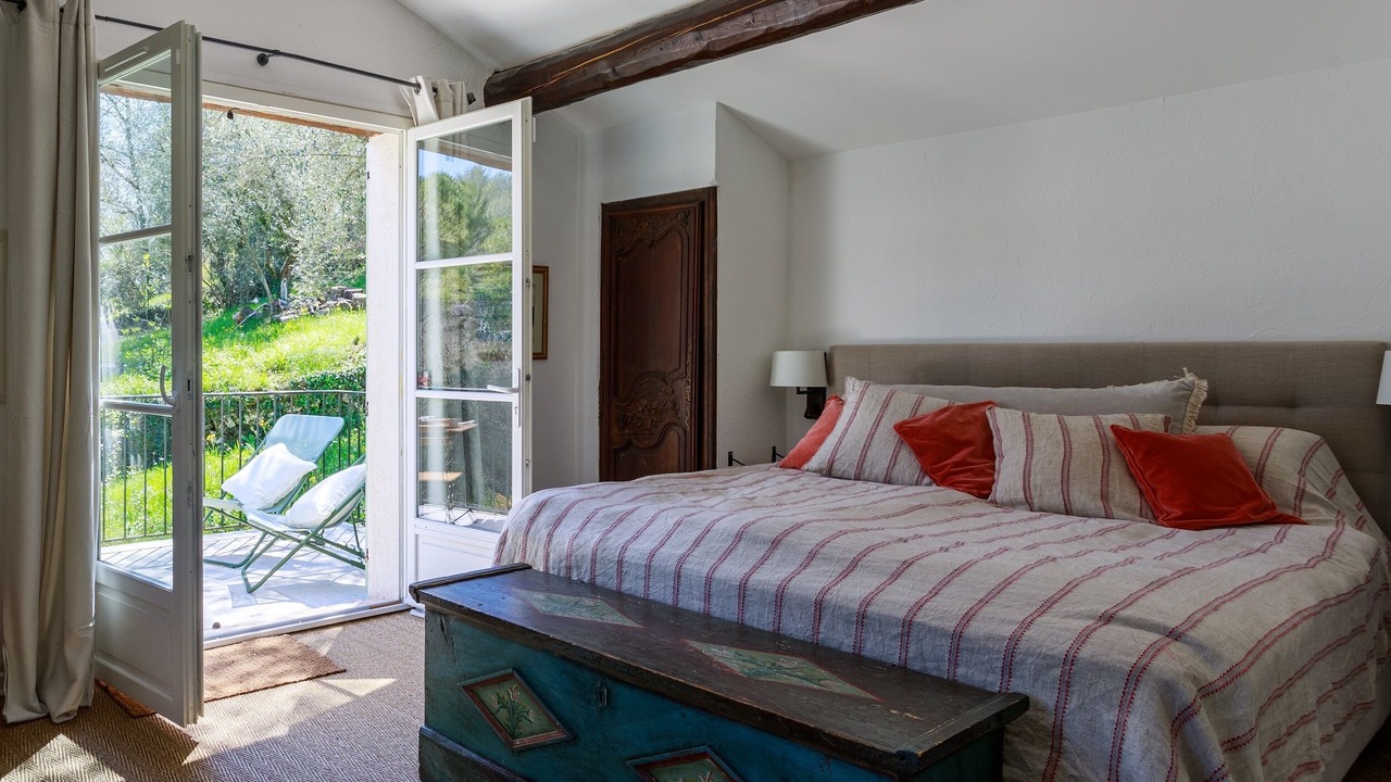 Photo of Bedroom in La Roquette-sur-Siagne