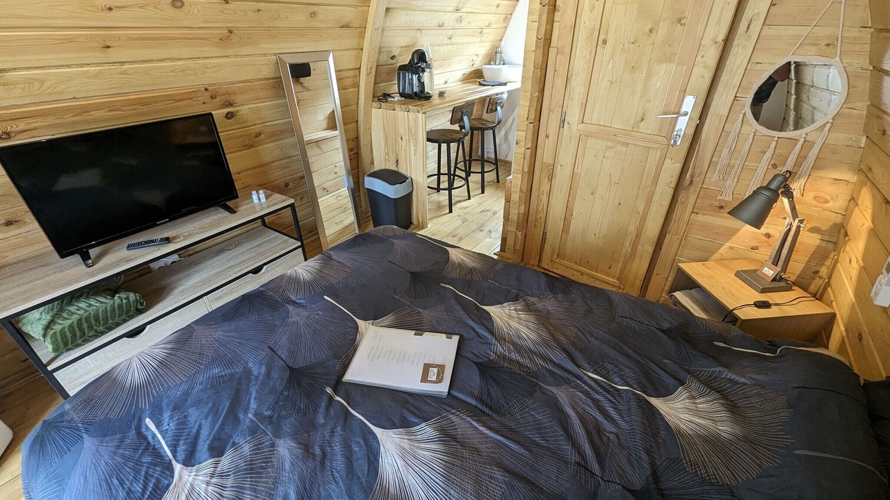 Photo of Bedroom in Saint-Eulien