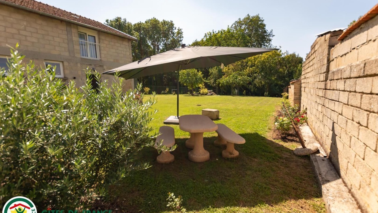 Photo of Patio Balcony in Heutregiville