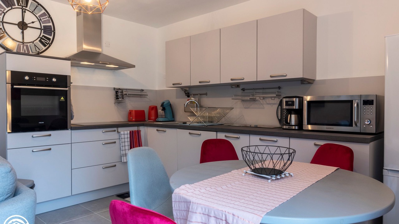 Photo of Kitchen in Saint-Remy-en-Bouzemont-Saint-Genest-et-Isson
