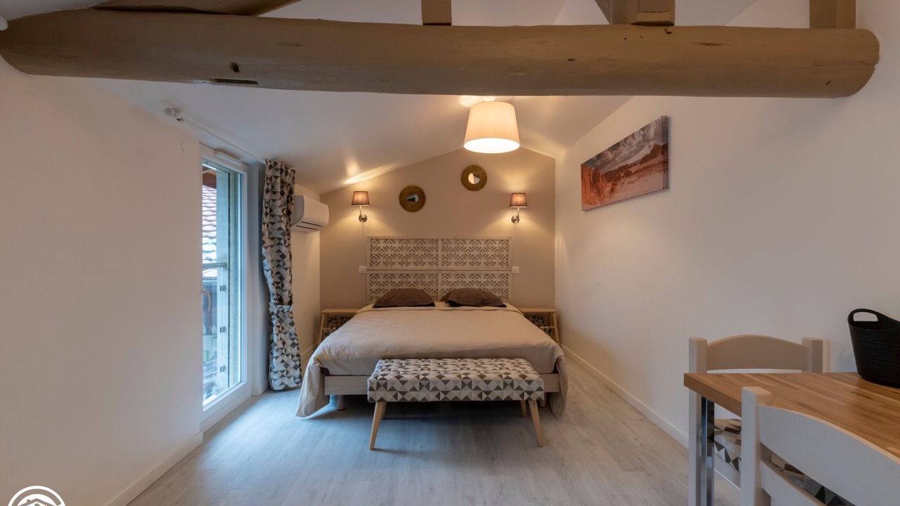 Photo of Bedroom in Saint-Remy-en-Bouzemont-Saint-Genest-et-Isson