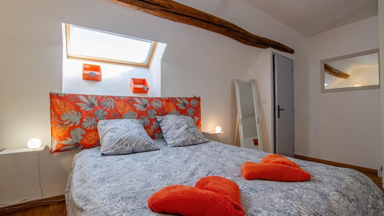Photo of Bedroom in Saint-Hilaire-sous-Romilly