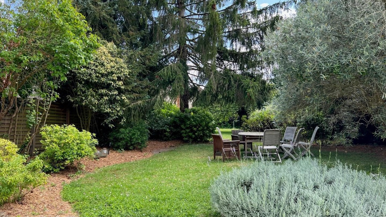 Photo of Outdoor in Saint-Hilaire-sous-Romilly