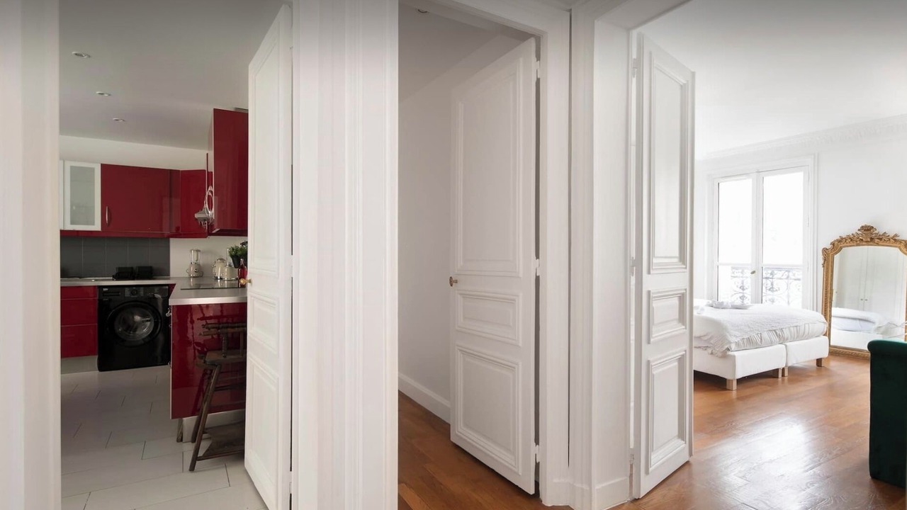 Photo of Bedroom in Chaillot