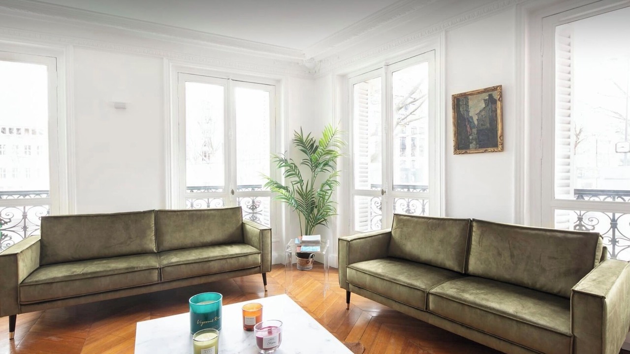 Photo of Livingroom in Chaillot