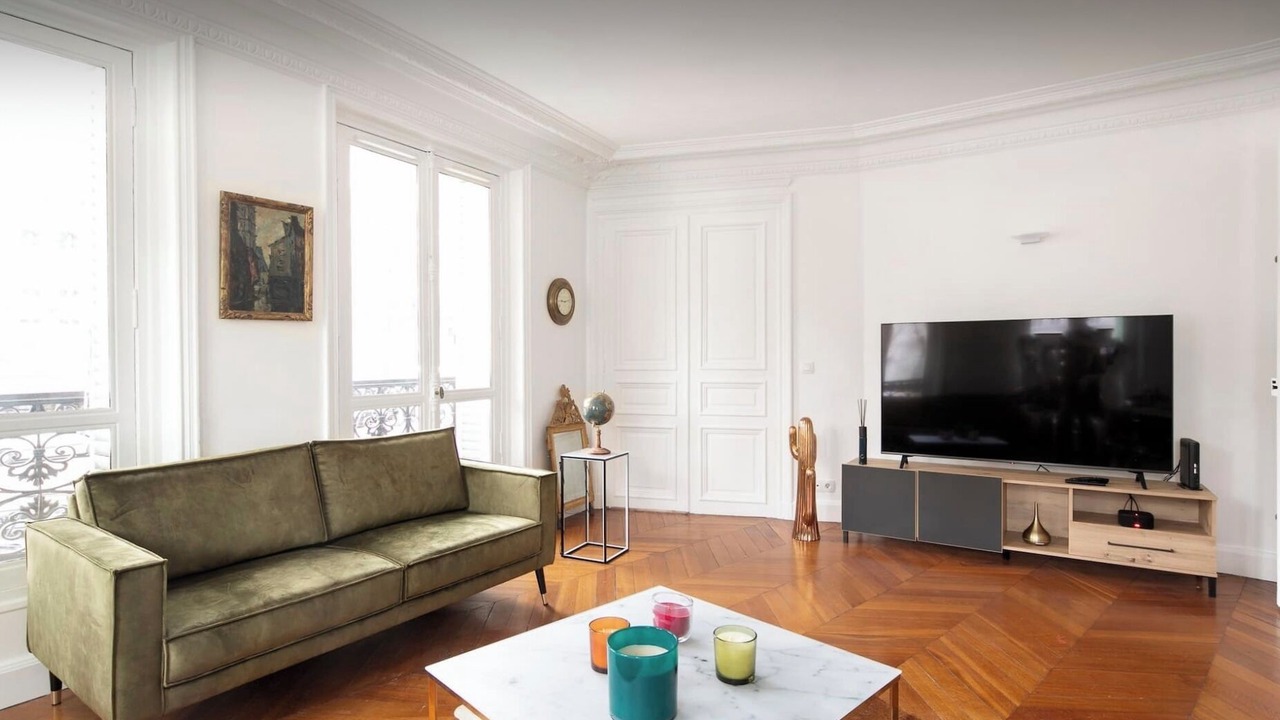 Photo of Livingroom in Chaillot