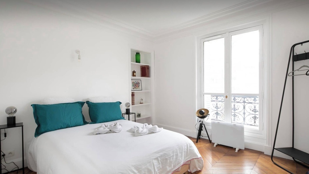 Photo of Bedroom in Chaillot