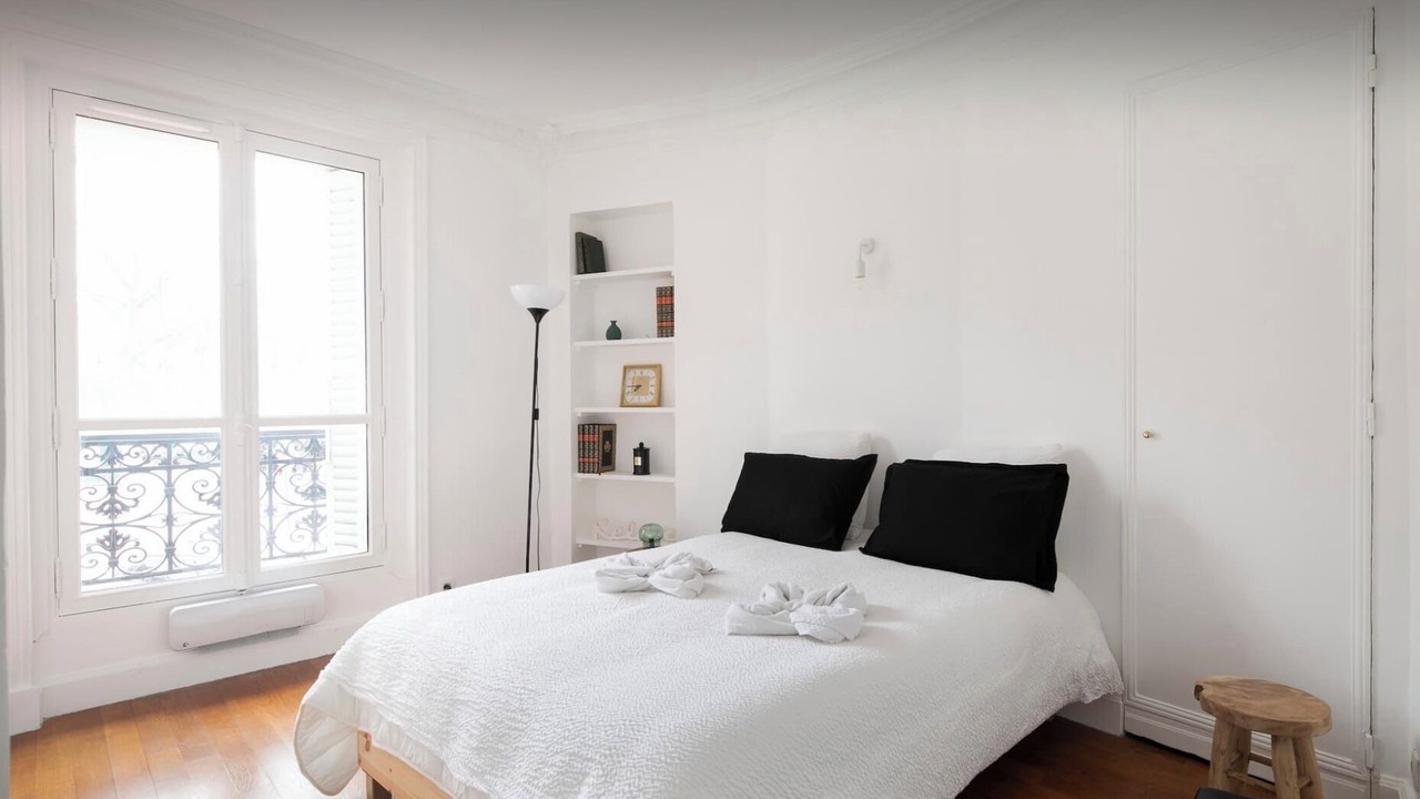 Photo of Bedroom in Chaillot