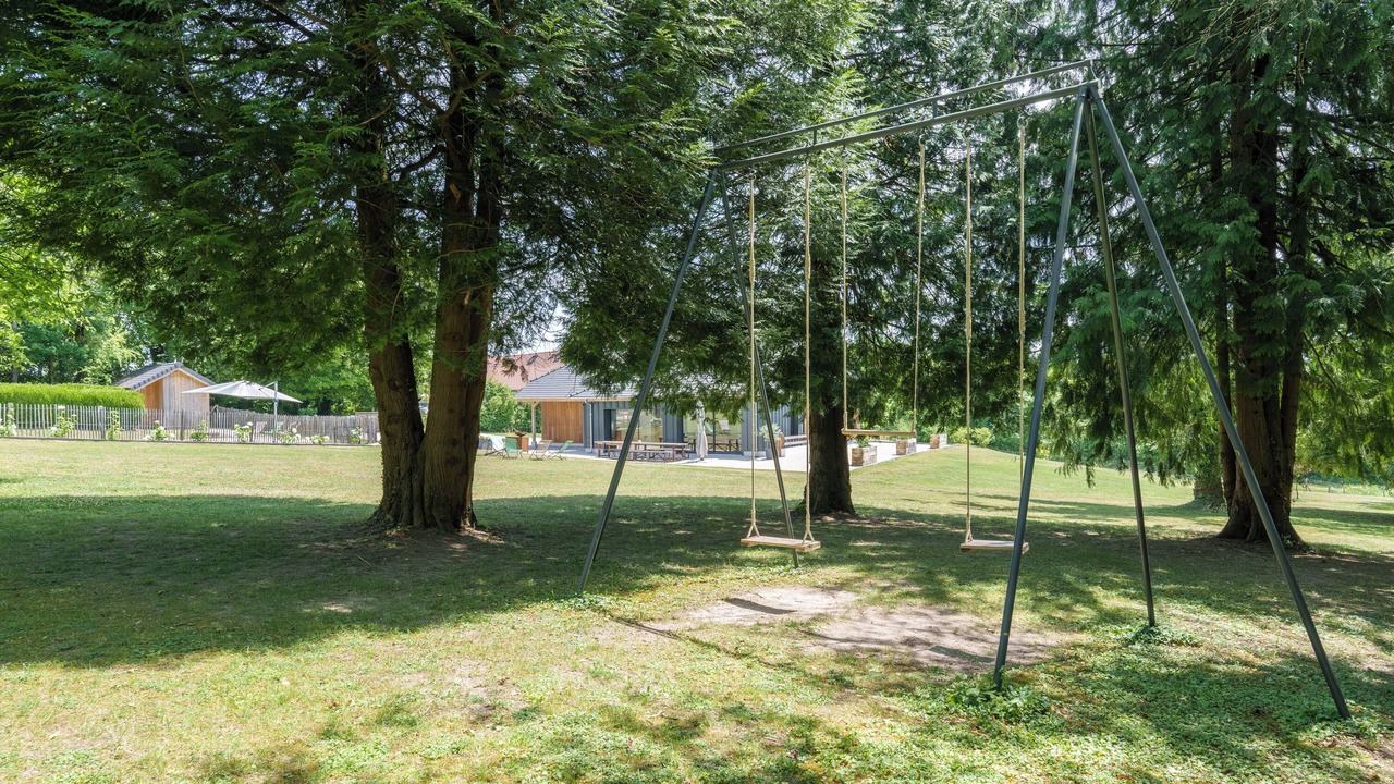 Photo of Others in Saint-Benoit-sur-Seine