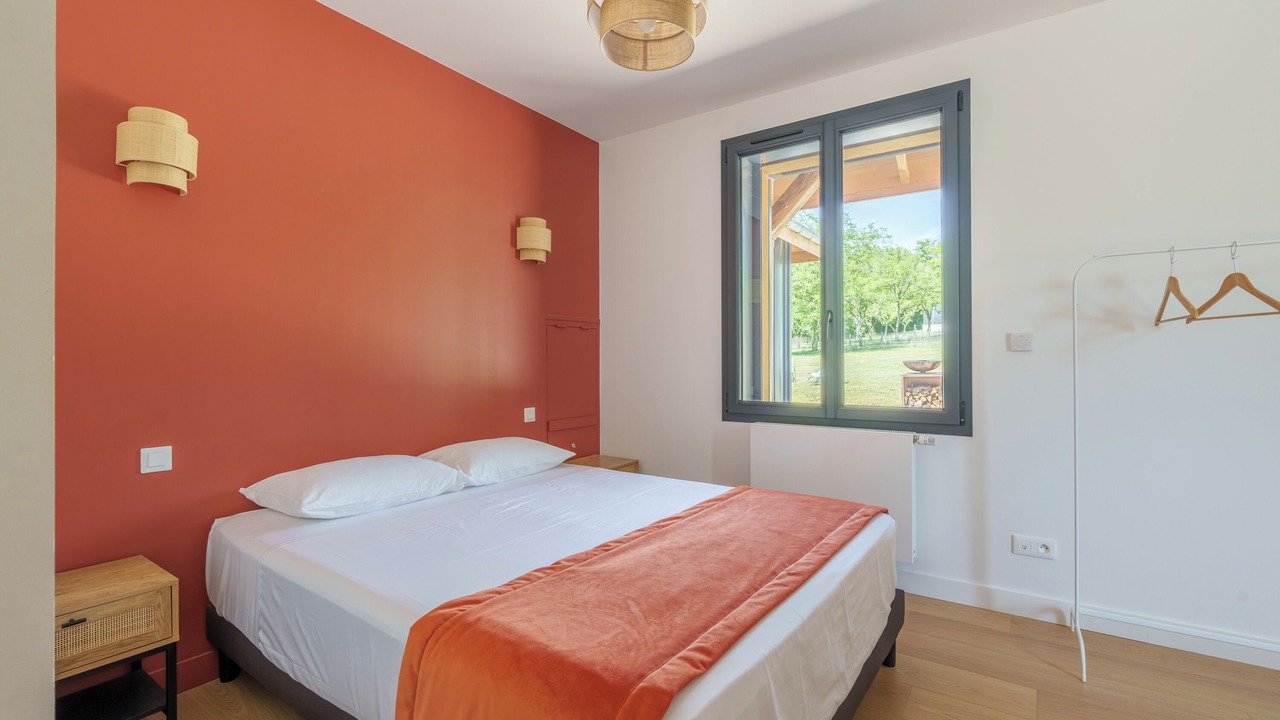 Photo of Bedroom in Saint-Benoit-sur-Seine