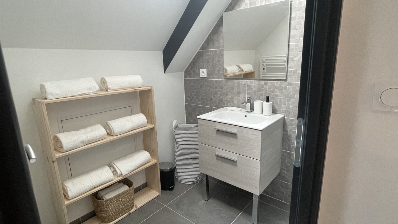 Photo of Bathroom in Aucun