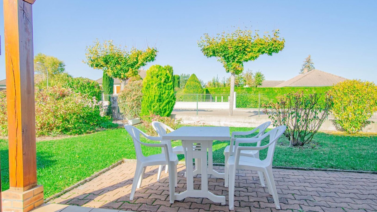Photo of Outdoor in Maizieres-la-Grande-Paroisse