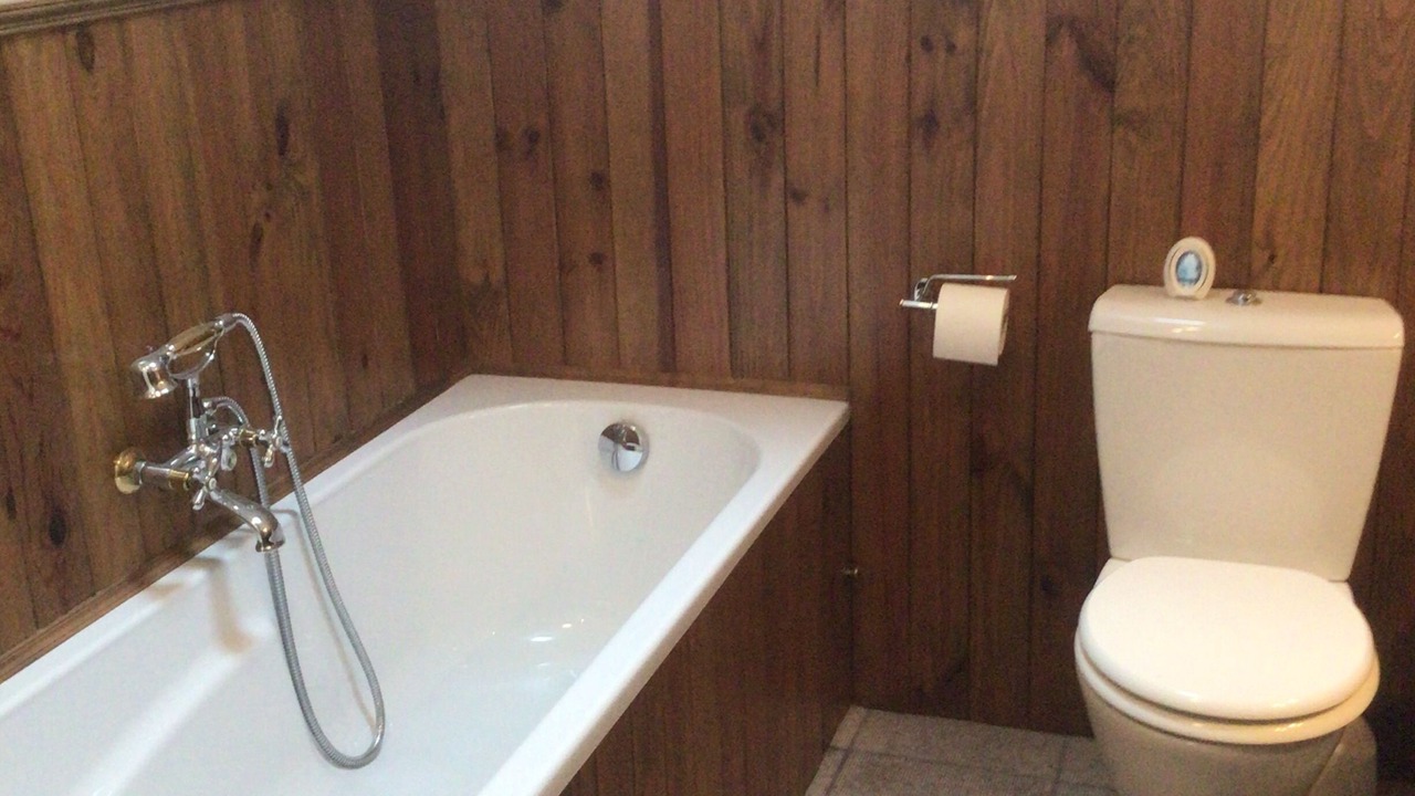 Photo of Bathroom in Plouguenast