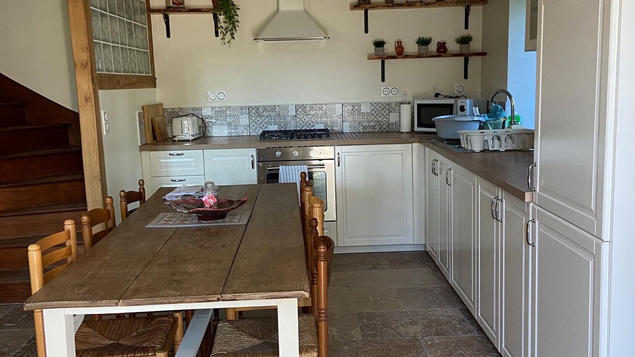 Photo of Kitchen in Plouguenast