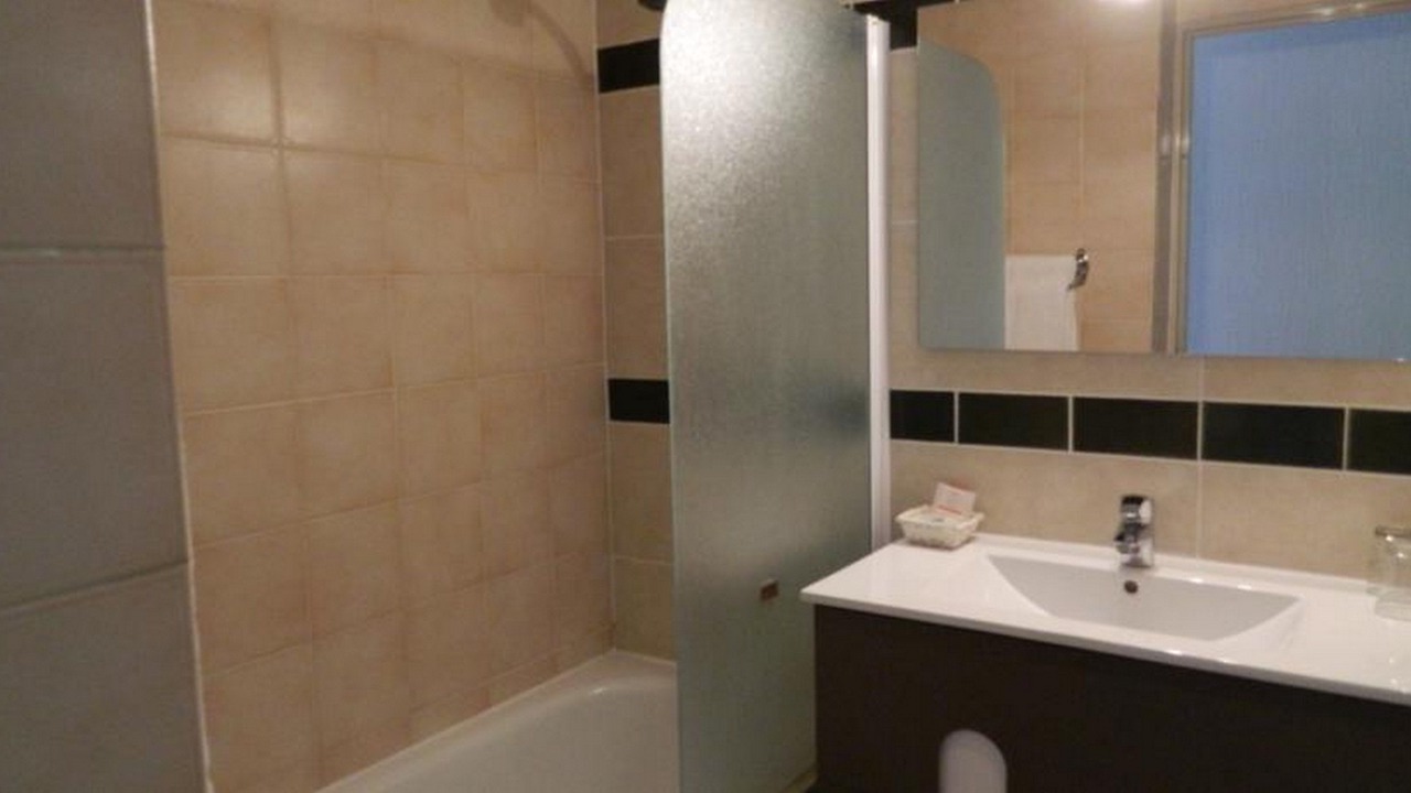 Photo of Bathroom in Sud