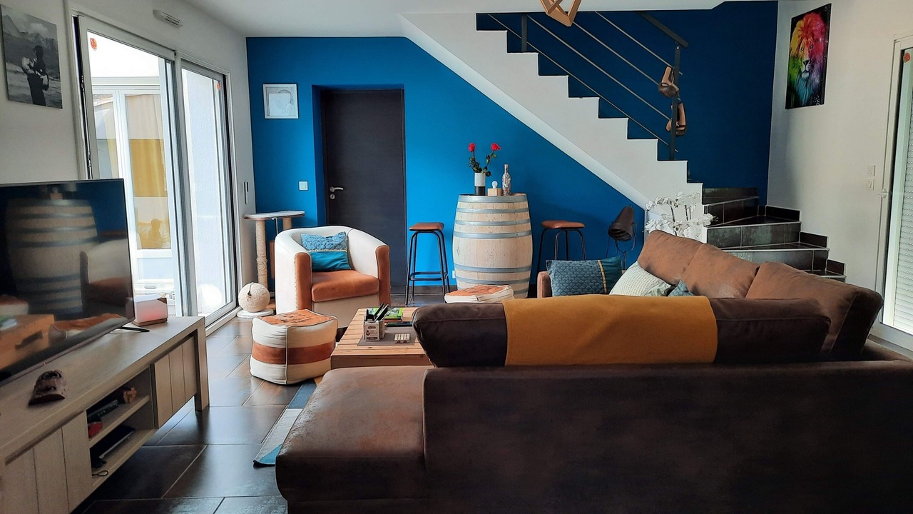Photo of Livingroom in Ampus