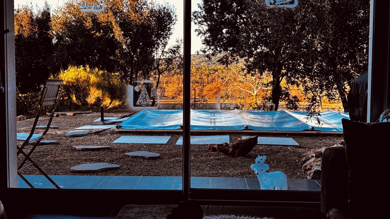 Photo of Others in Ampus
