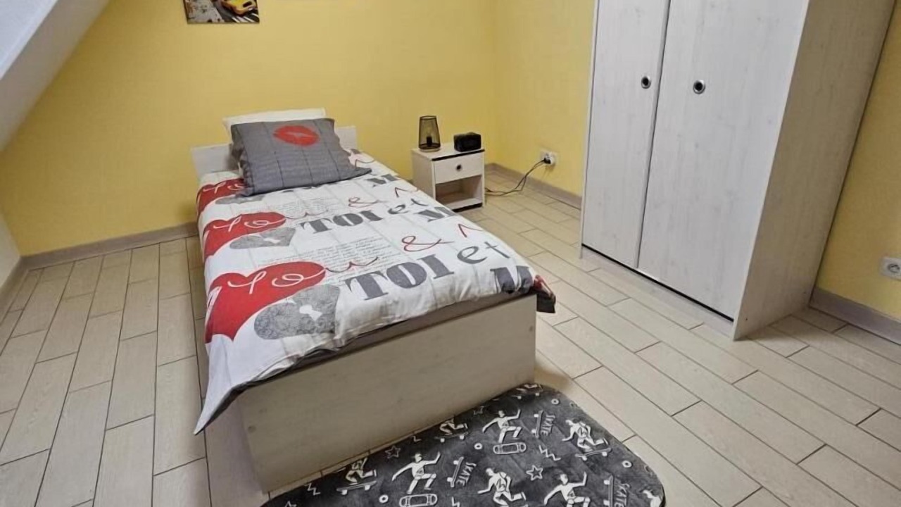 Photo of Bedroom in Saint-Remy-sous-Barbuise