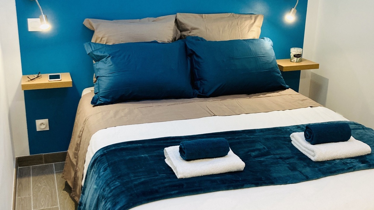 Photo of Bedroom in Chalons-en-Champagne
