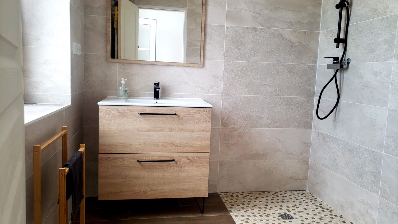 Photo of Bathroom in Pannes