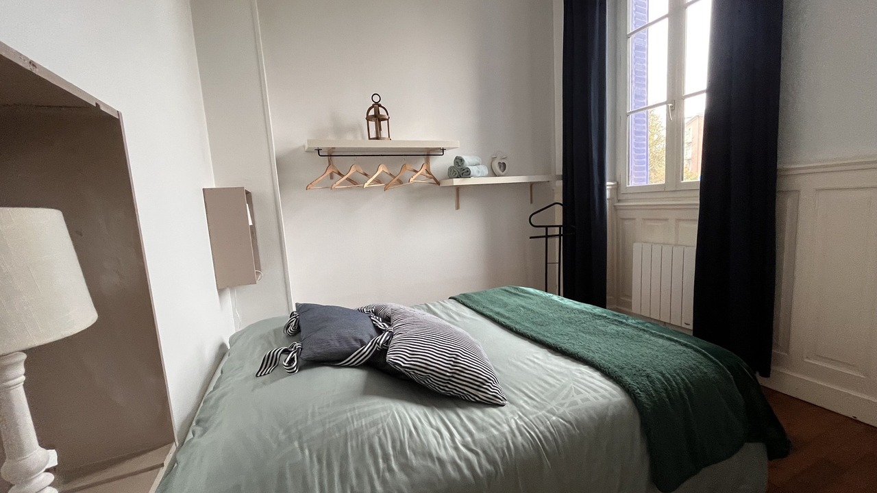 Photo of Bedroom in Troyes