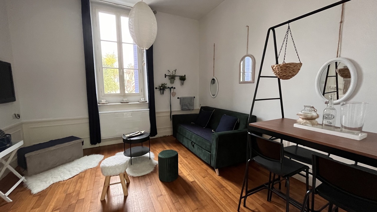 Photo of Livingroom in Troyes