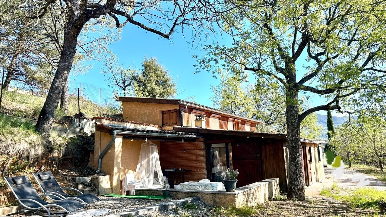 Photo of Outdoor in Champtercier