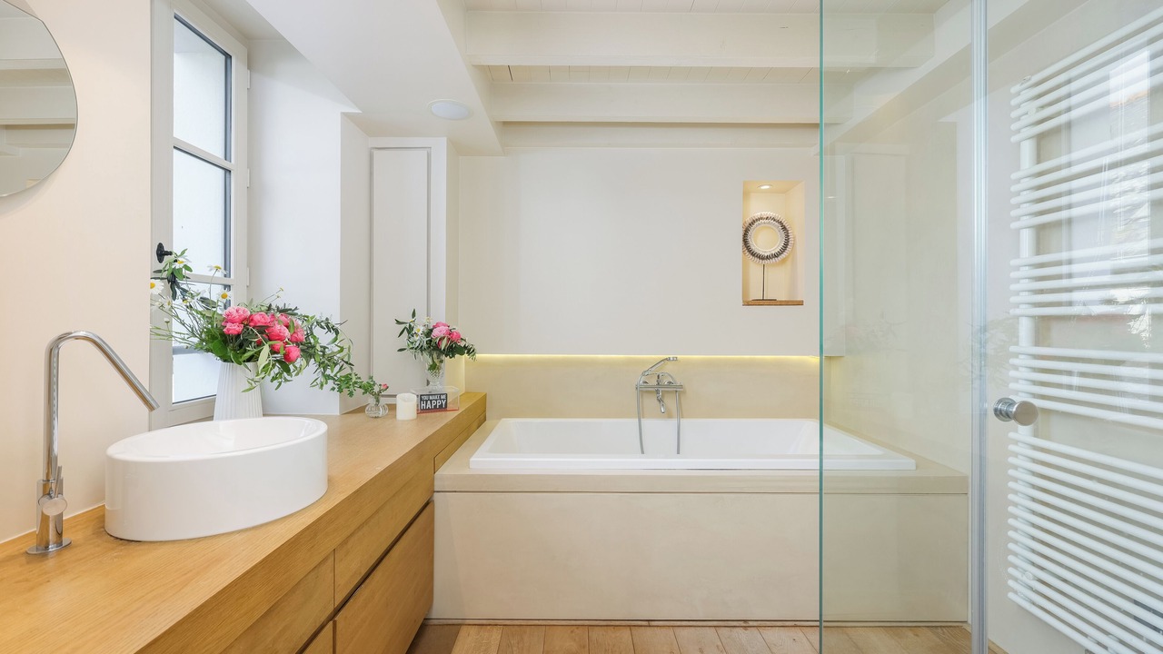 Photo of Bathroom in Dinard