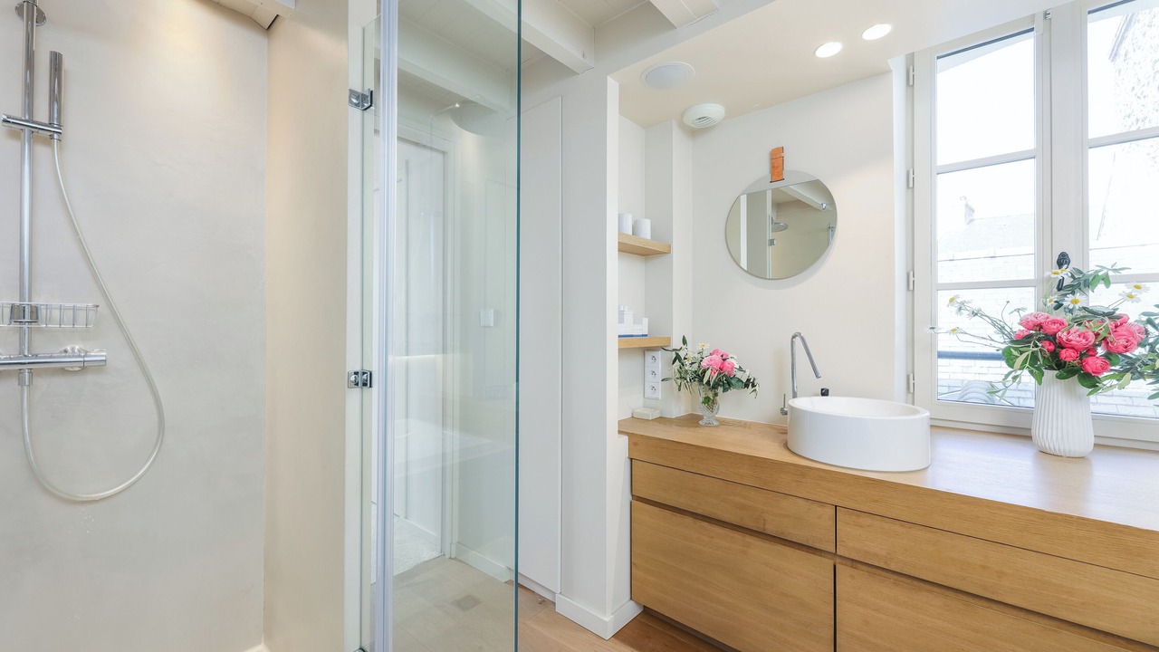 Photo of Bathroom in Dinard