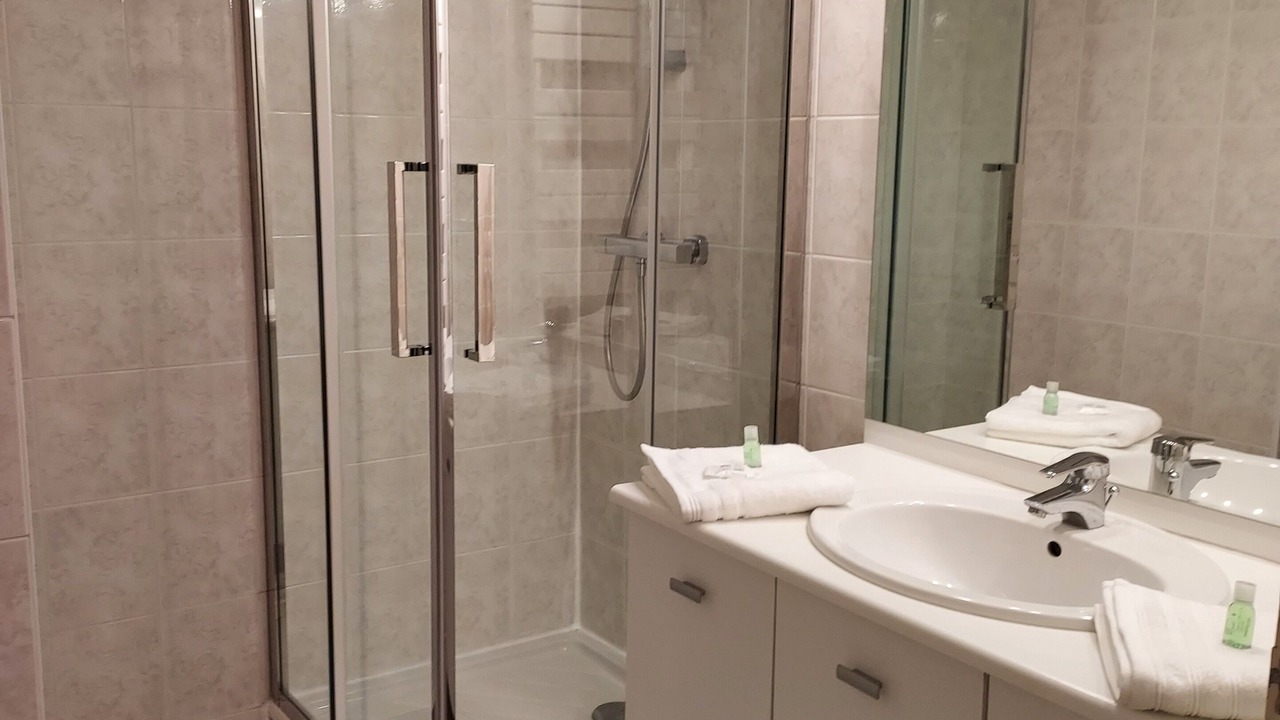 Photo of Bathroom in Saint-Georges-sur-Baulche