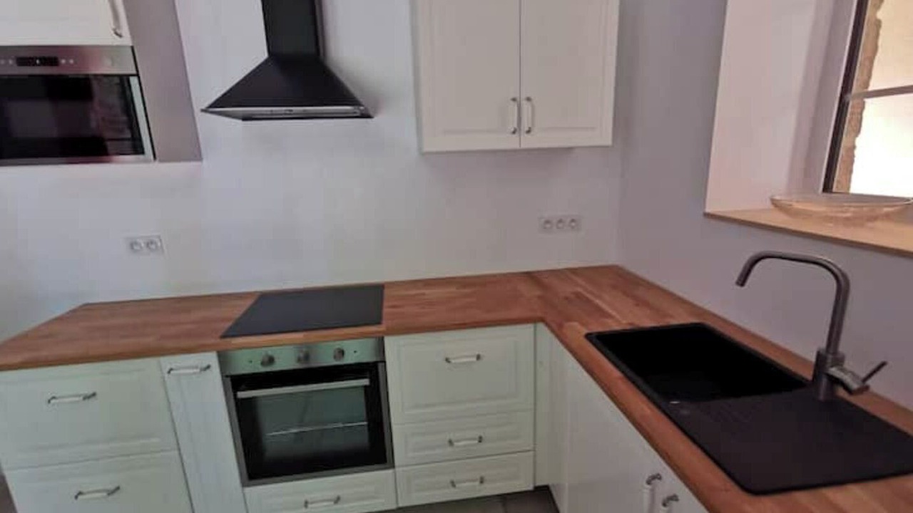 Photo of Kitchen in Plemet