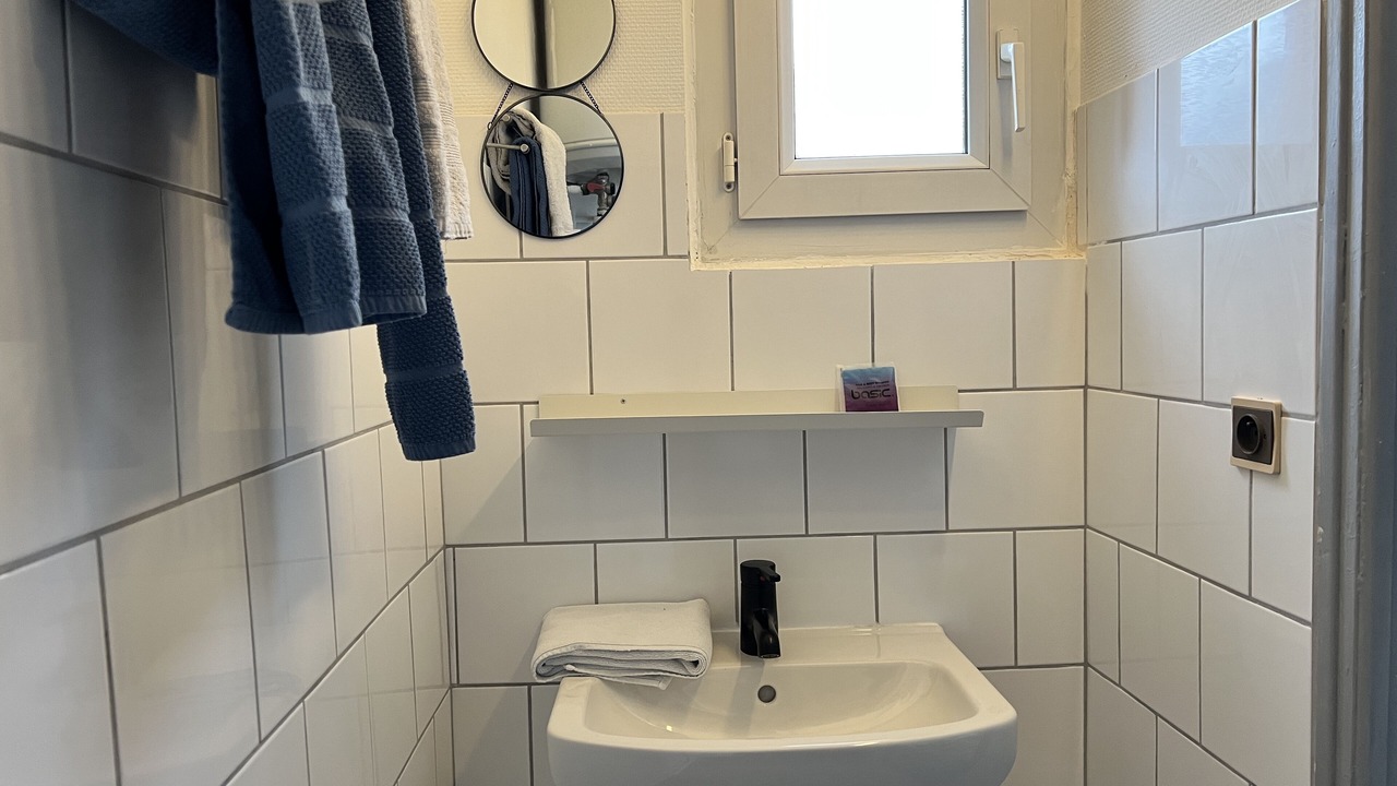 Photo of Bathroom in Sens