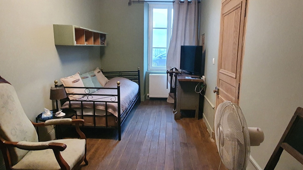 Photo of Bedroom in Souilly