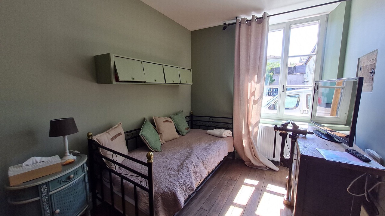 Photo of Bedroom in Souilly