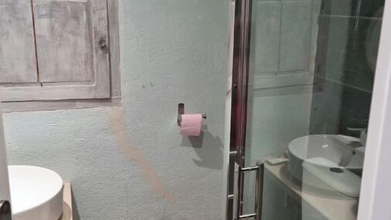 Photo of Bathroom in Campan
