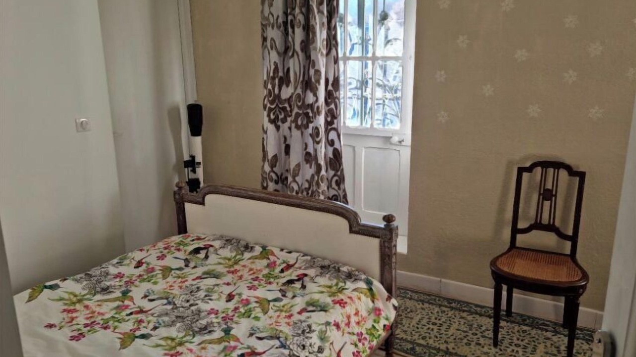 Photo of Bedroom in Campan